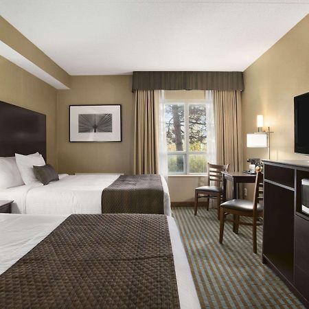 Days Inn By Wyndham Stouffville Exterior foto