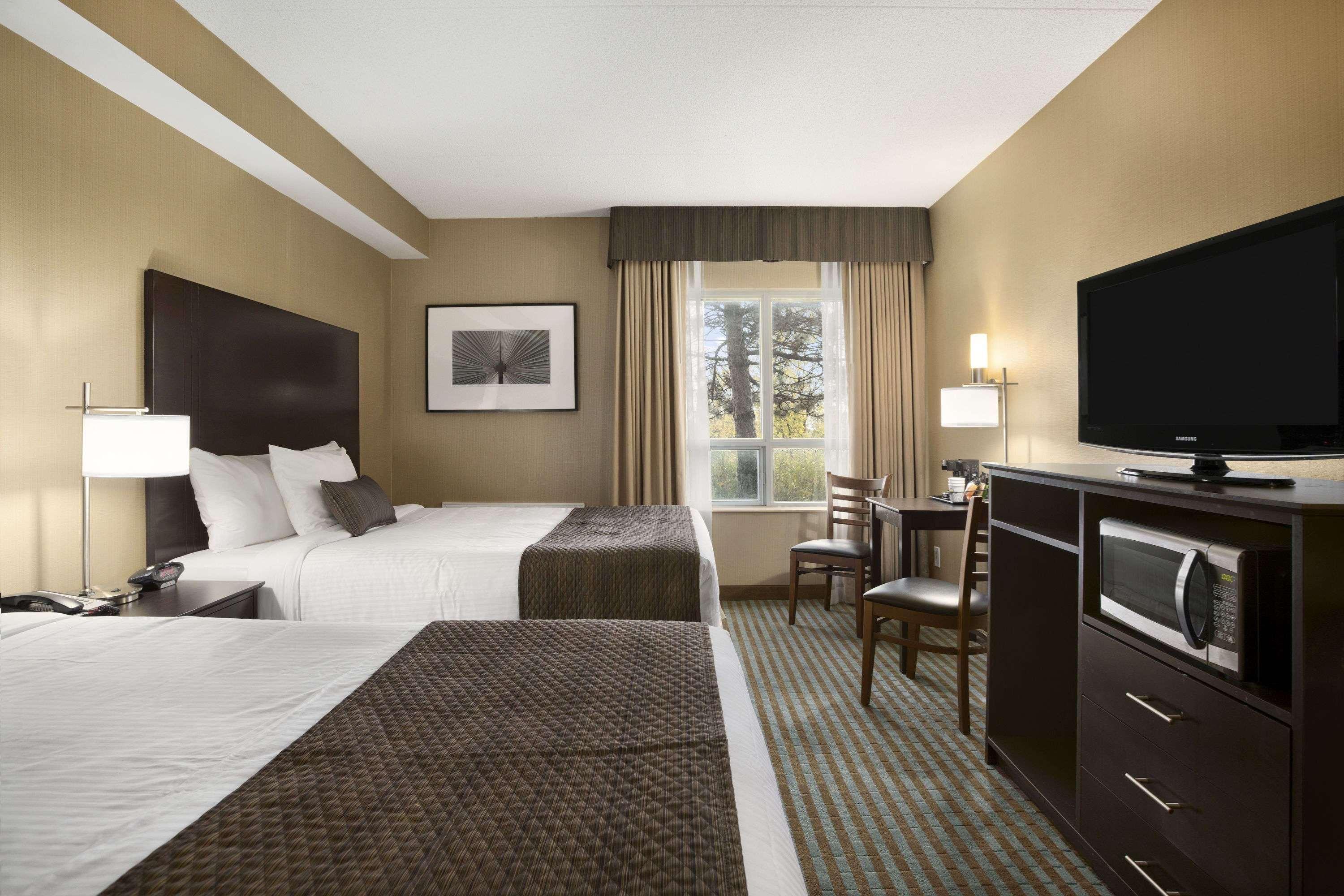 Days Inn By Wyndham Stouffville Exterior foto
