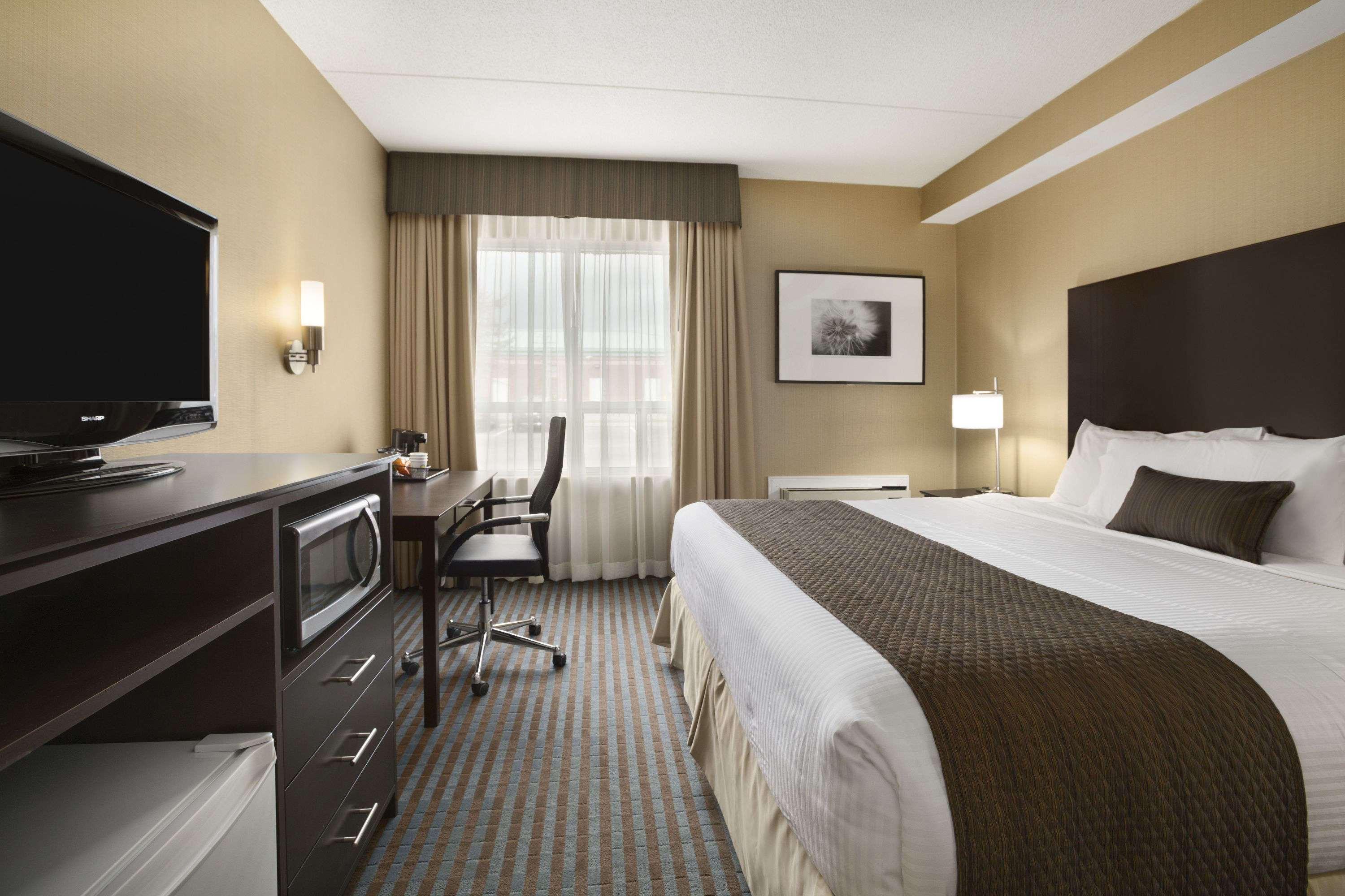 Days Inn By Wyndham Stouffville Exterior foto